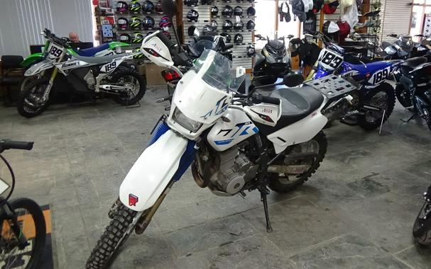 2023 Suzuki DR650S