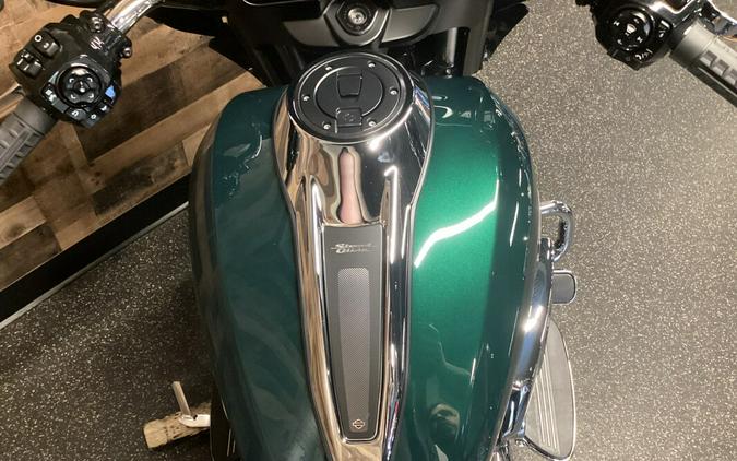 2024 Harley-Davidson Street Glide® Alpine Green FLHX