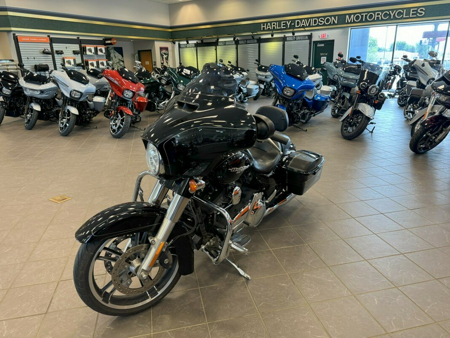 2016 Harley-Davidson Street Glide Special FLHXS