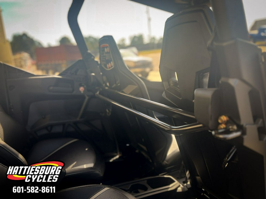 2026 Can-Am Commander MAX XT 1000R