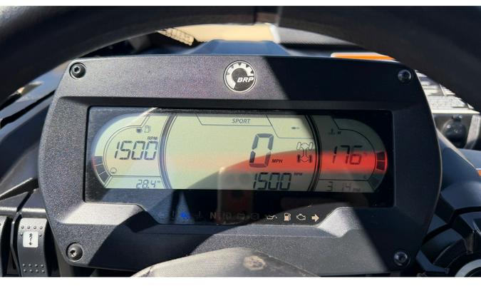 2024 COMMANDER MAX XT-P 1000R - Can-Am