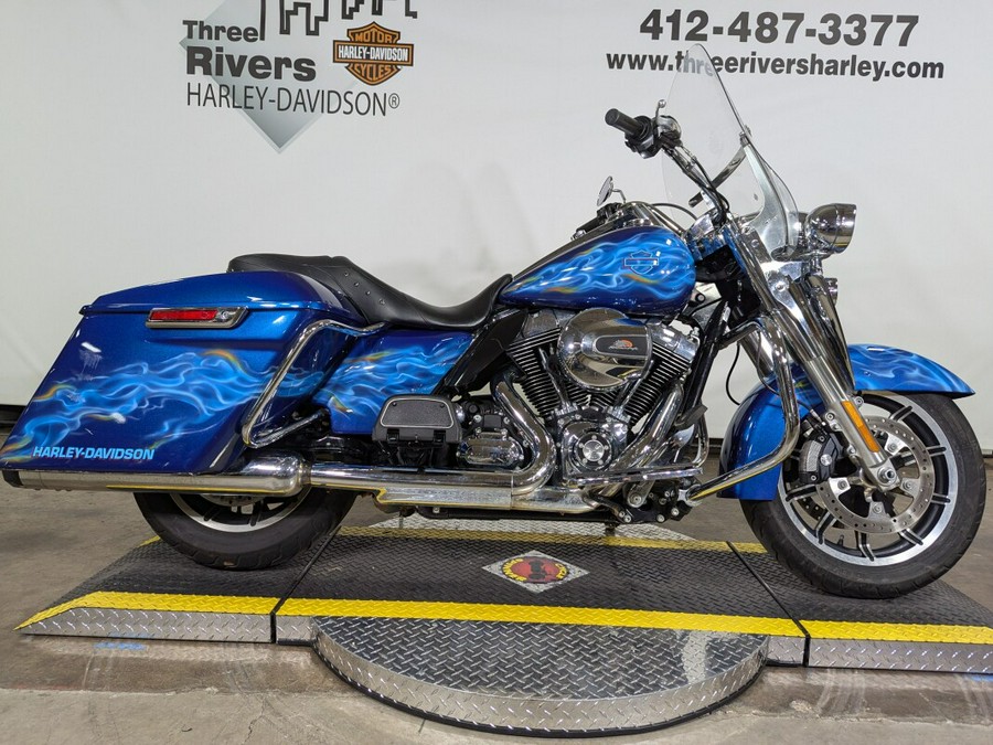 2014 Harley-Davidson Road King Custom Blue Flames