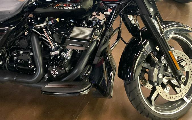 2024 Harley-Davidson® STREET GLIDE