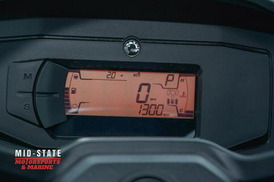 2025 Can-Am Defender MAX XT HD9