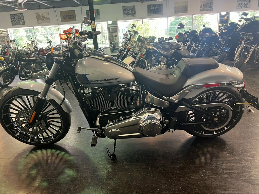 2023 Harley-Davidson Breakout Atlas Silver Metallic FXBR