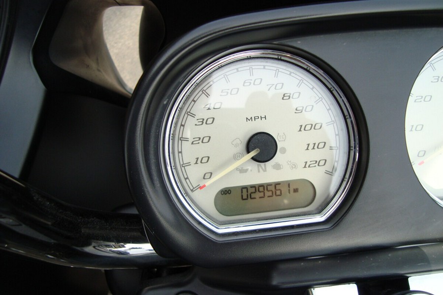 2021 Harley-Davidson® Road Glide® Gauntlet Gray Metallic