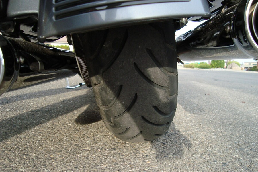 2021 Harley-Davidson® Road Glide® Gauntlet Gray Metallic