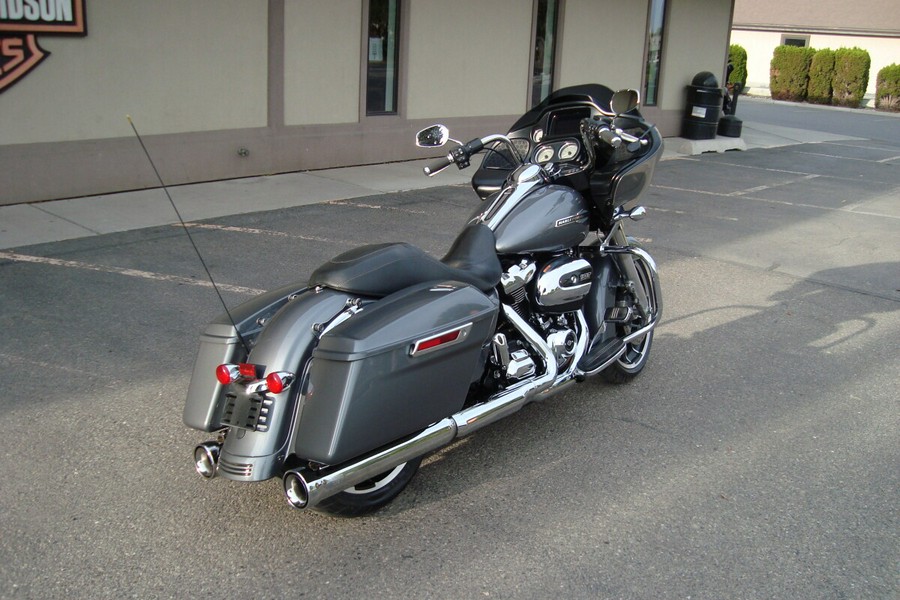 2021 Harley-Davidson® Road Glide® Gauntlet Gray Metallic