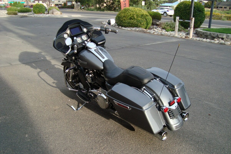 2021 Harley-Davidson® Road Glide® Gauntlet Gray Metallic