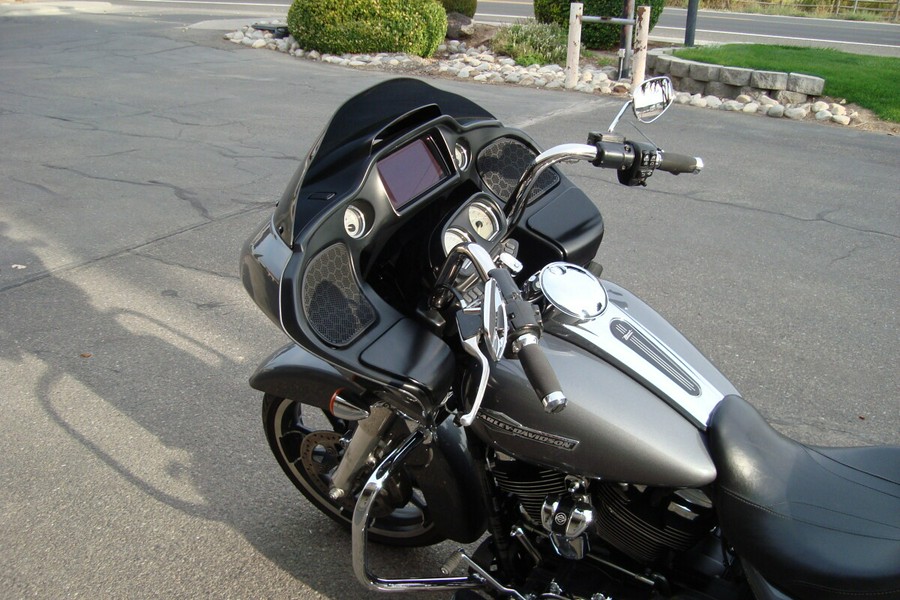 2021 Harley-Davidson® Road Glide® Gauntlet Gray Metallic