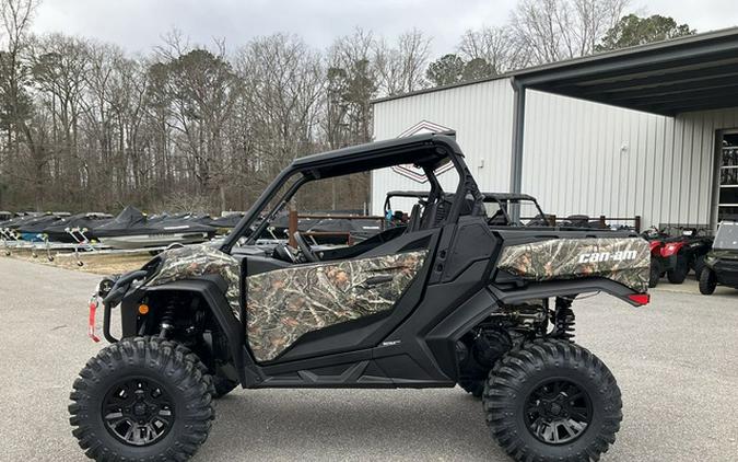 2026 Can-Am Commander X Mr 1000R Dark Wildland Camo