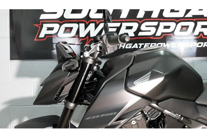 2025 CB750 Hornet Base - Honda