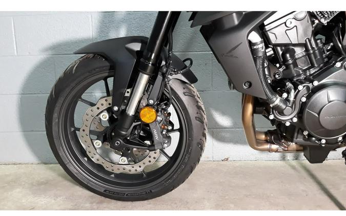 2025 CB750 Hornet Base - Honda