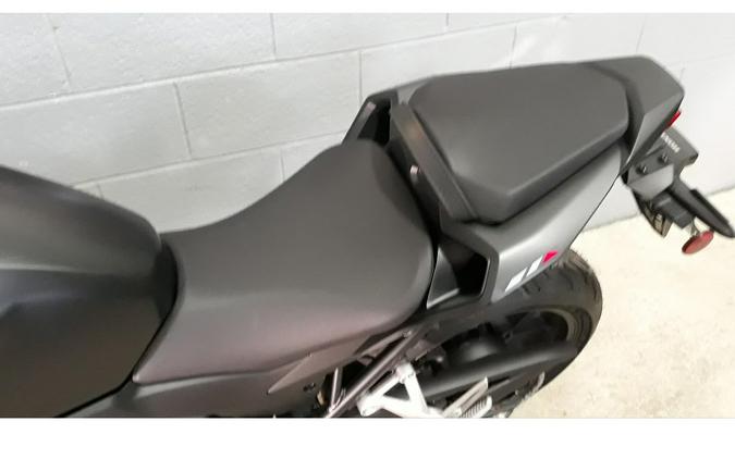 2025 CB750 Hornet Base - Honda