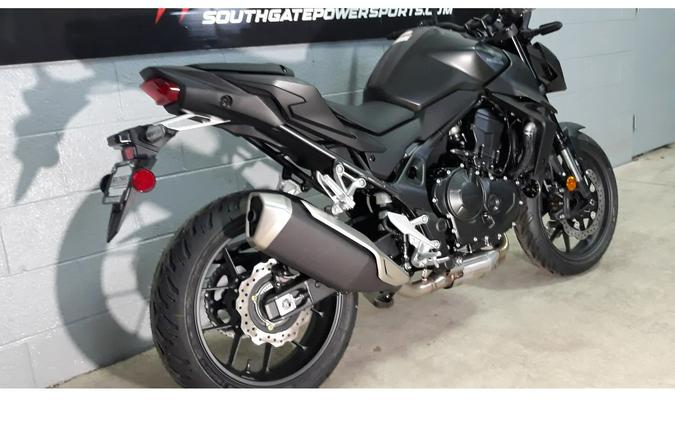 2025 CB750 Hornet Base - Honda
