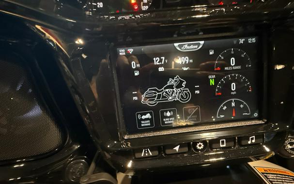 2026 Indian CHALLENGER DARK HORSE 112 & AUDIO PKG