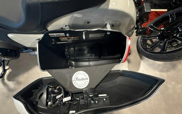 2026 Indian CHALLENGER DARK HORSE 112 & AUDIO PKG