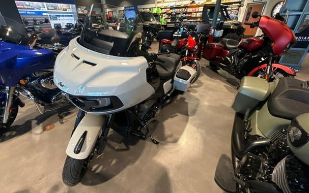 2026 Indian CHALLENGER DARK HORSE 112 & AUDIO PKG