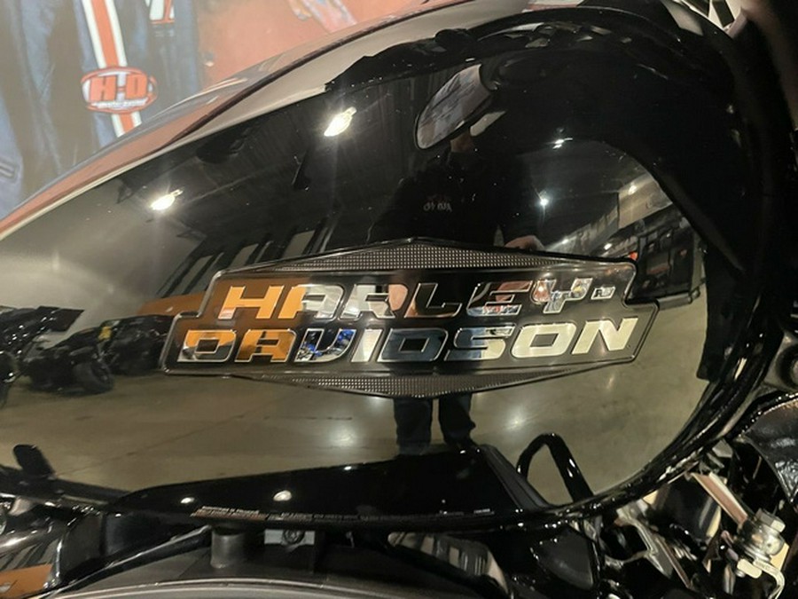 2024 Harley-Davidson FLHX - Street Glide