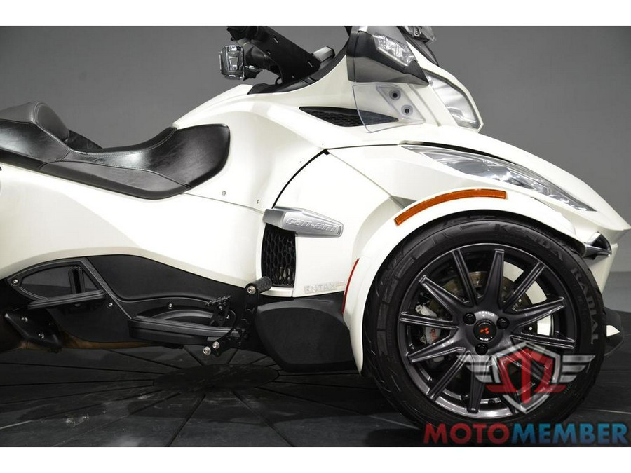 2014 Can-Am SPYDER RT S