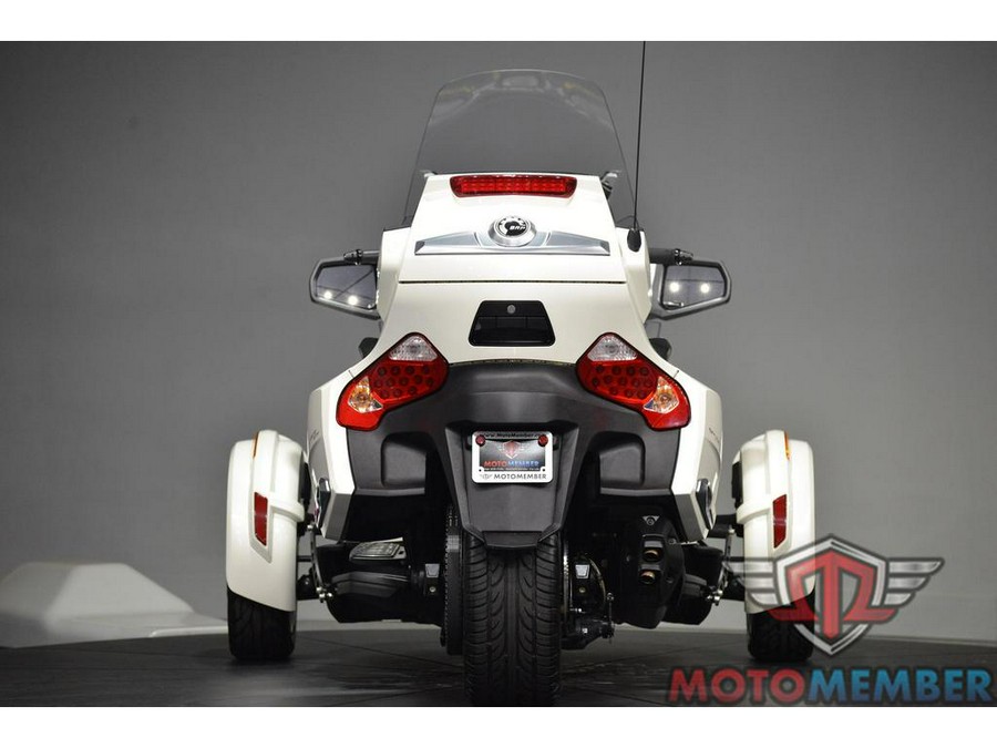 2014 Can-Am SPYDER RT S