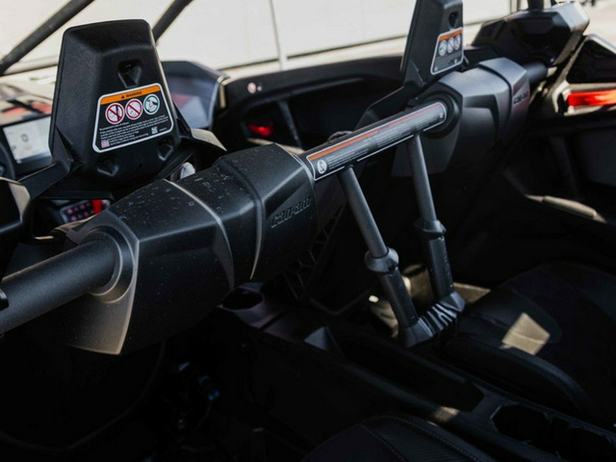 2026 Can-Am Maverick R MAX X rc