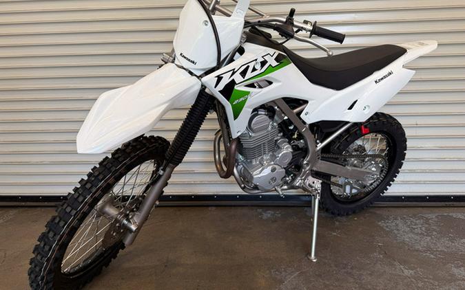 2027 Kawasaki KLX 230R