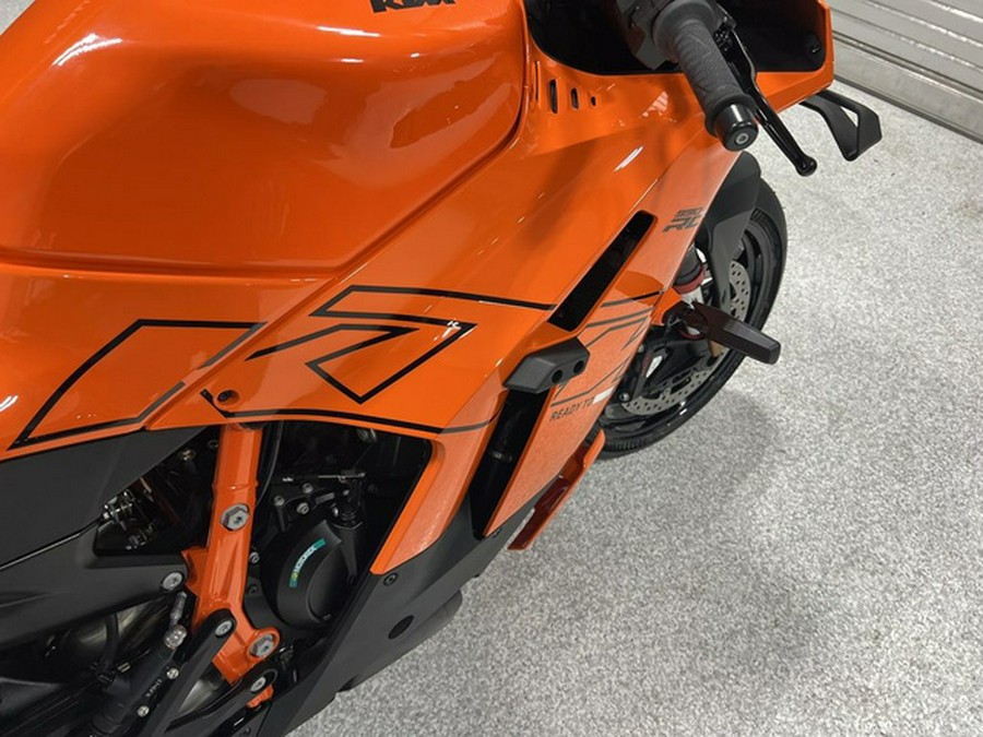 2026 KTM RC 990 R