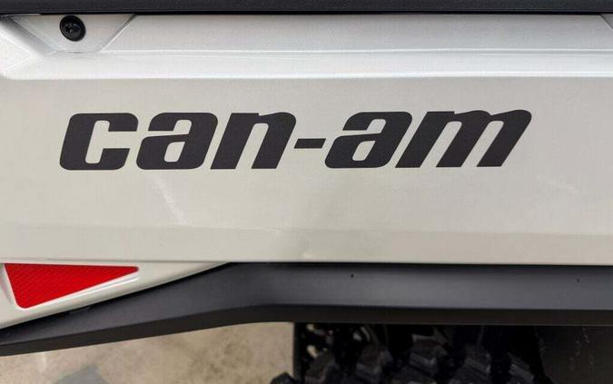 2026 Can-Am Defender Limited HD11
