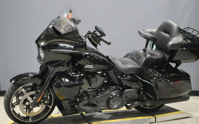 2025 Harley-Davidson Street Glide Ultra FLHXU