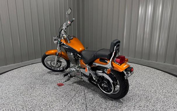 2011 Suzuki Boulevard S40