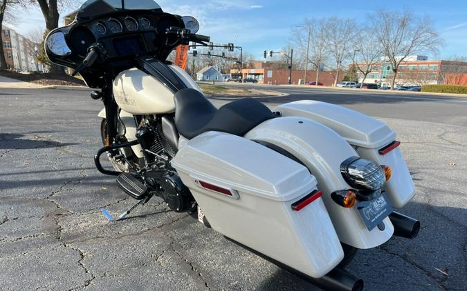 2023 FLHXST Street Glide® ST