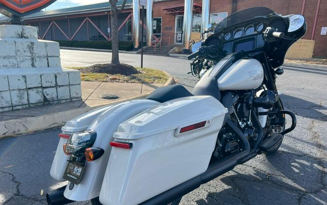 2023 FLHXST Street Glide® ST