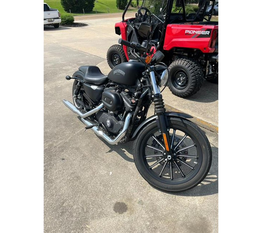 2014 Harley-Davidson Sportster® Iron 883™