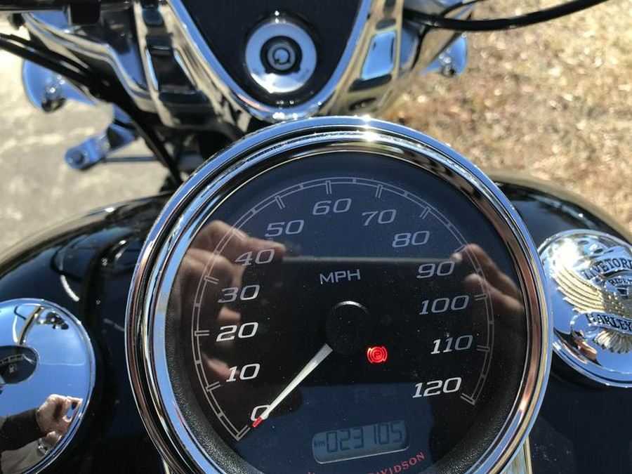 2015 Harley-Davidson® FLRT - Freewheeler™