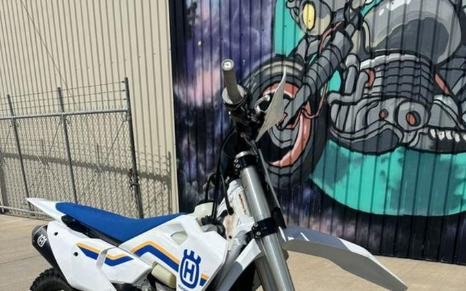 2023 Husqvarna® FC 350