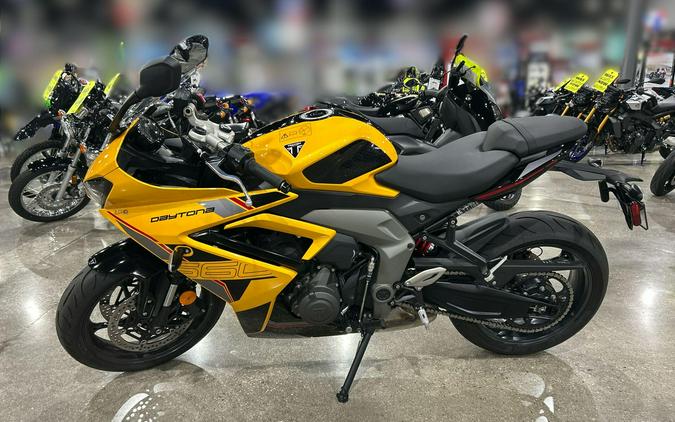 2026 Triumph DAYTONA 660