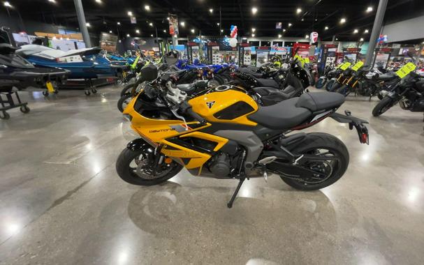 2026 Triumph DAYTONA 660
