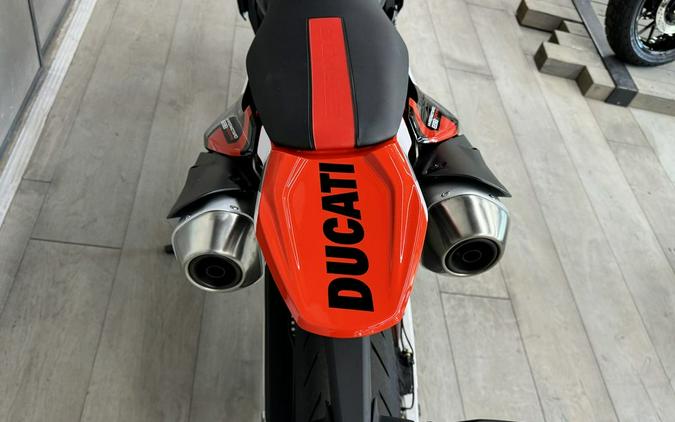 2025 Ducati Hypermotard 698 Mono RVE Graffiti