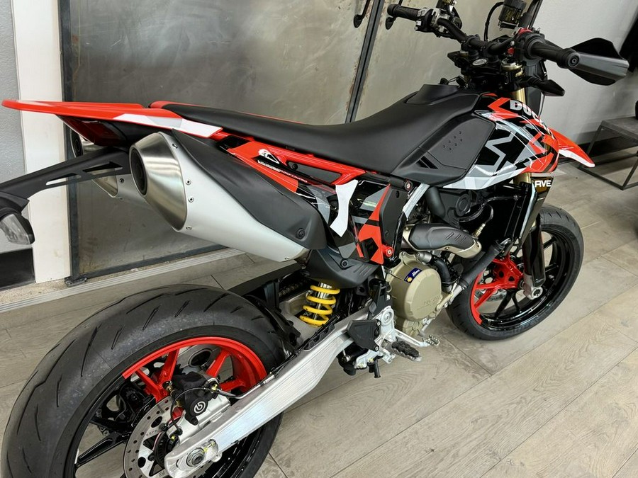 2025 Ducati Hypermotard 698 Mono RVE Graffiti