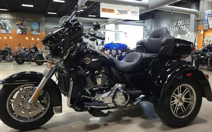 2024 Harley-Davidson® FLHTCUTG - Tri Glide® Ultra