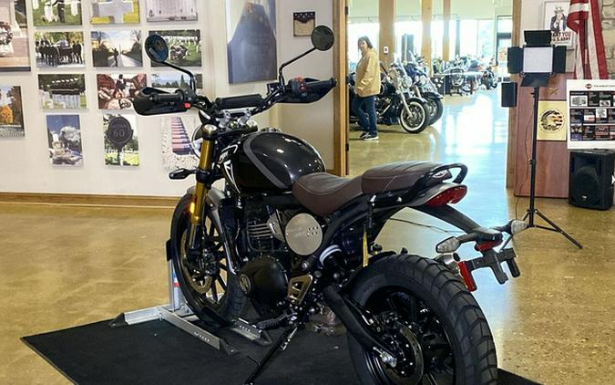 2024 Triumph Scrambler 400 X Base