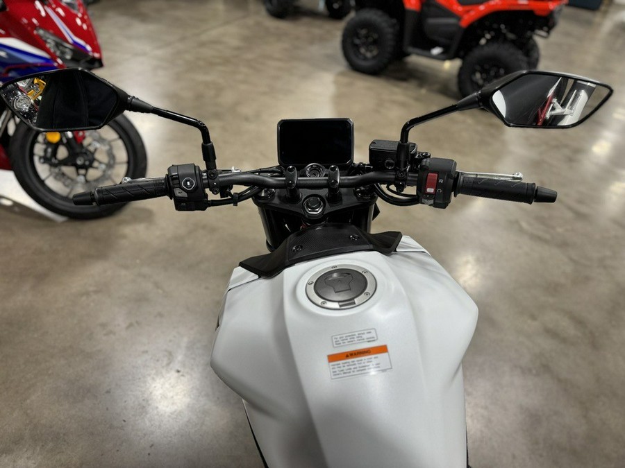 2025 Honda CB750 Hornet