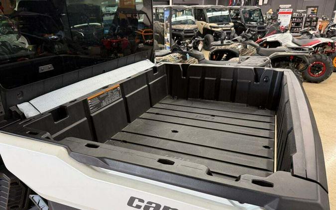 2026 Can-Am Defender Limited HD11