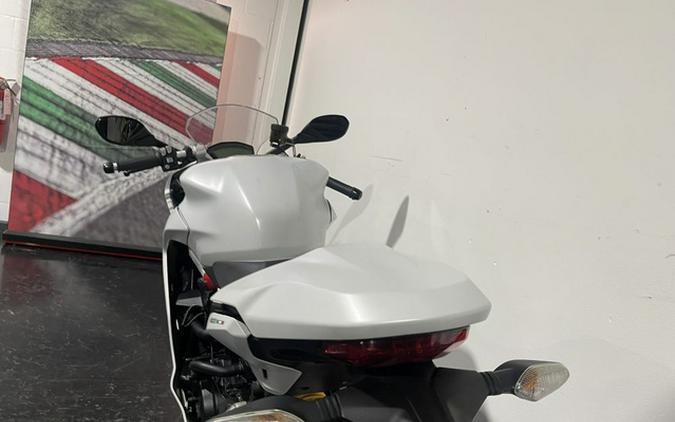 2019 Ducati Supersport S Star White Silk