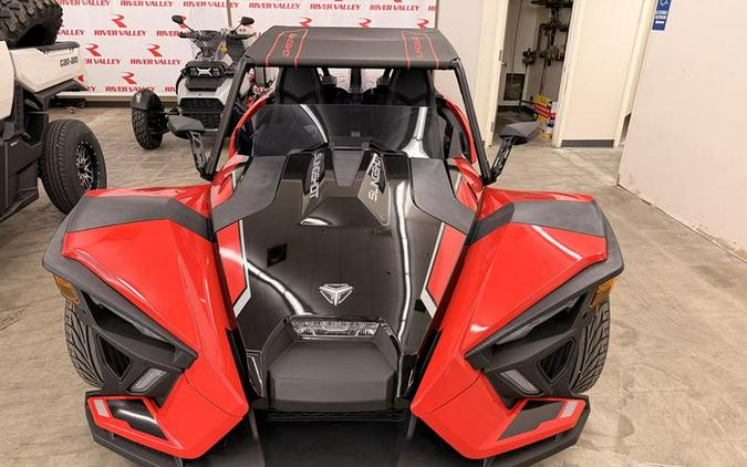 2024 Polaris Slingshot® Slingshot® SLR AutoDrive Slingshot Red Pearl