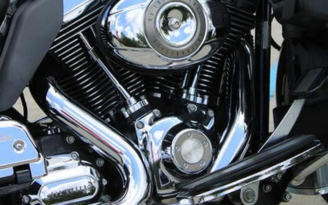 2009 Harley-Davidson® FLHTCU - Ultra Classic® Electra Glide®