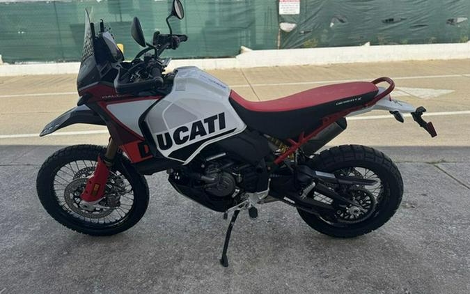 2025 Ducati DesertX Rally