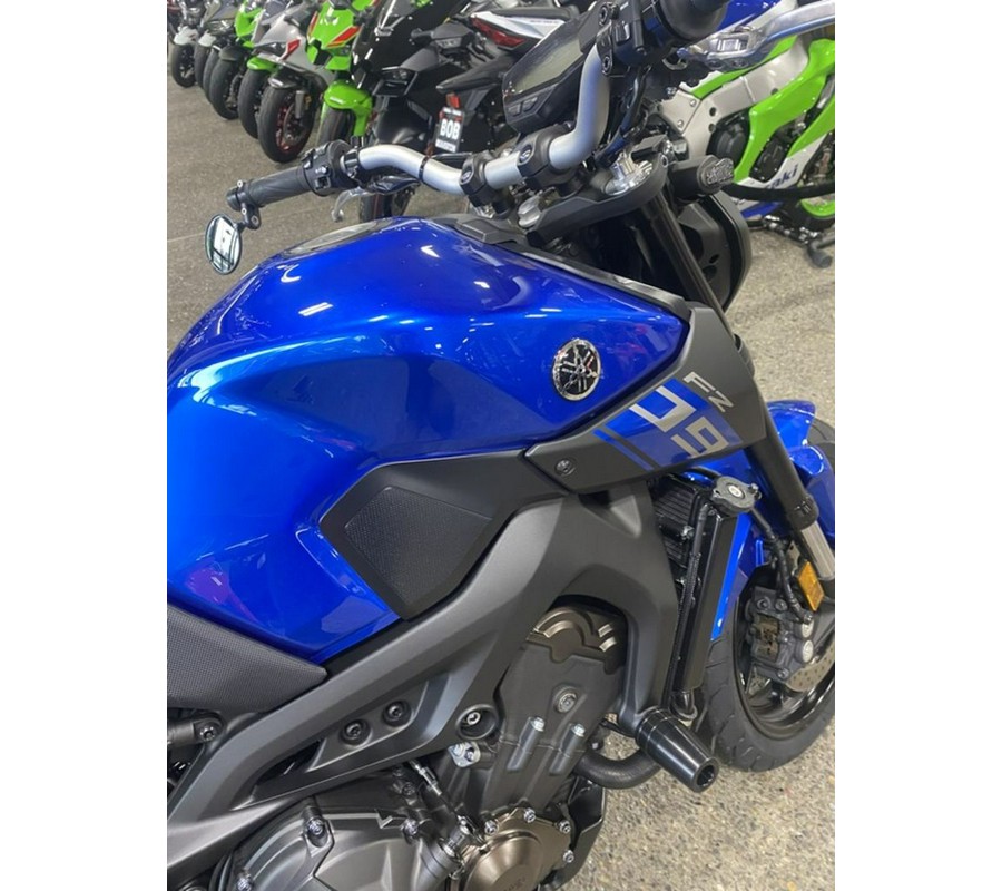 2016 Yamaha FZ 09