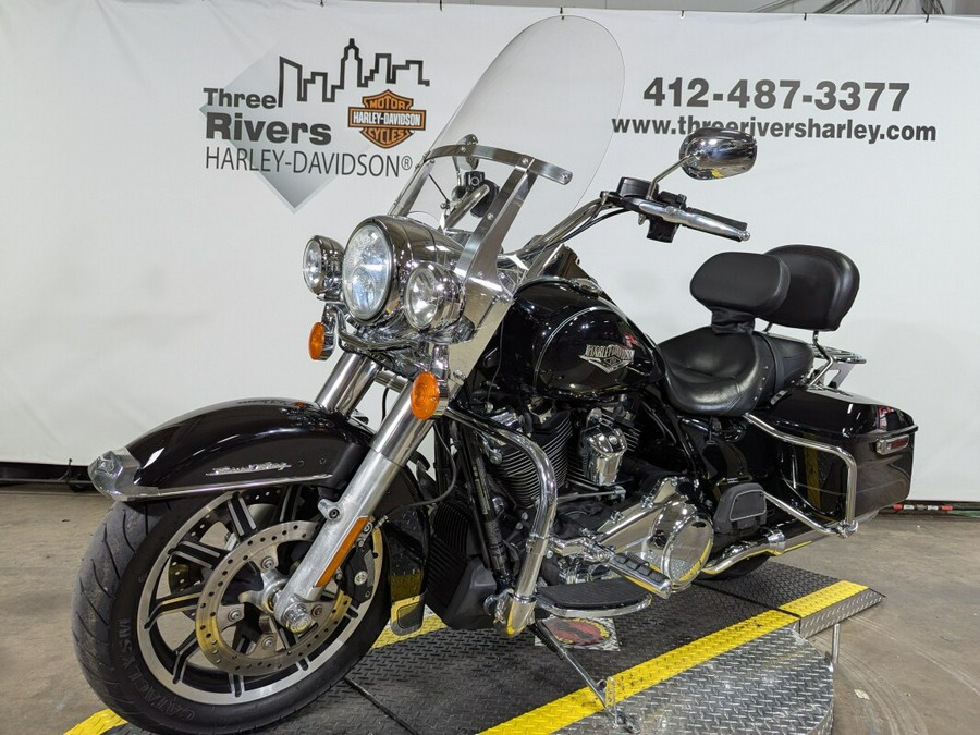 2017 Harley-Davidson Road King Vivid Black